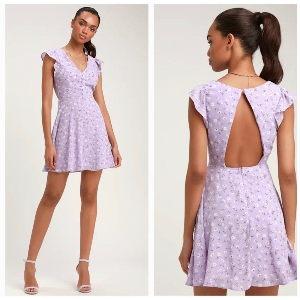 Lulus Strike A Posie Lavender Floral Print Backless Skater Dress Size Medium NWT